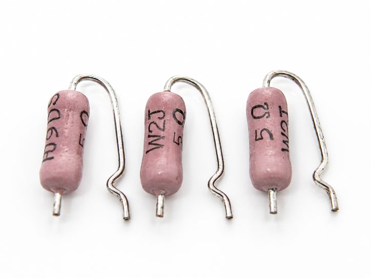 Wirewound Resistors: The Power Guardians in Industrial Applications 9 Wirewound Resistors: The Power Guardians in Industrial Applications